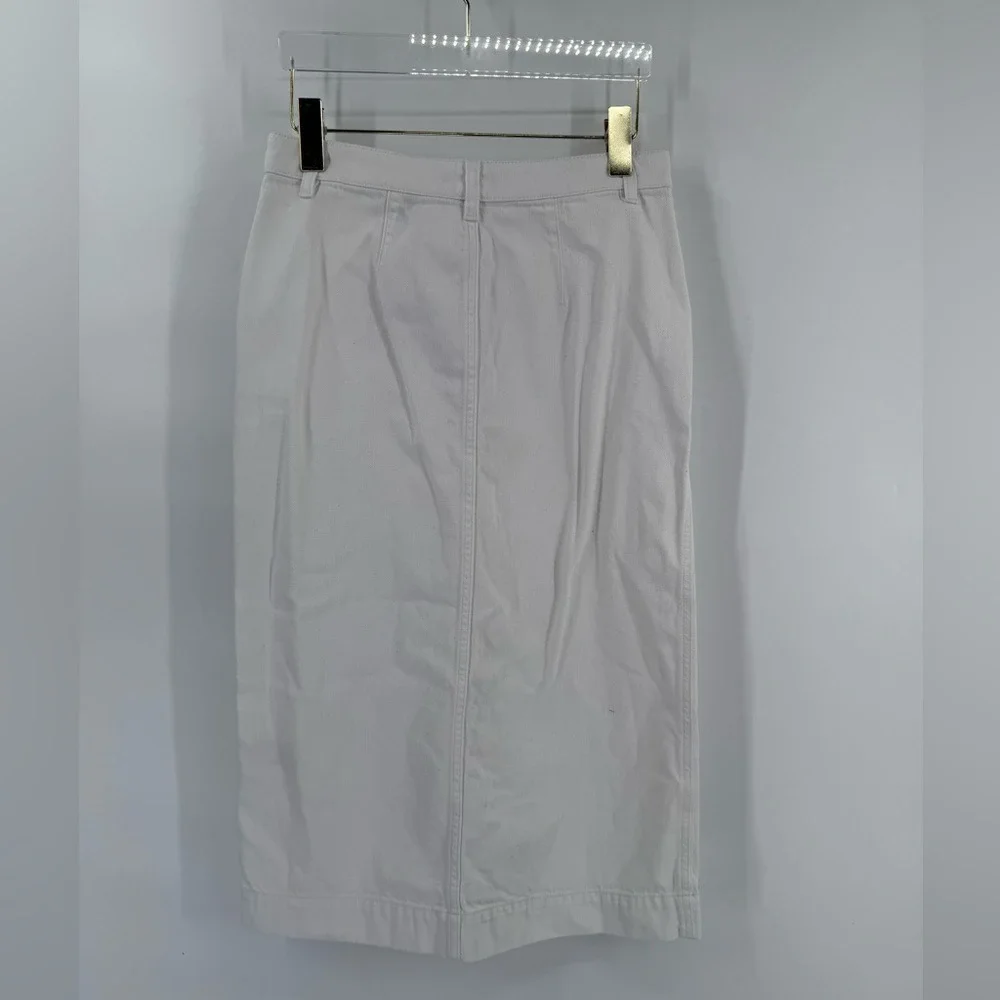 Vince white denim skirt‎ with front slit size 25